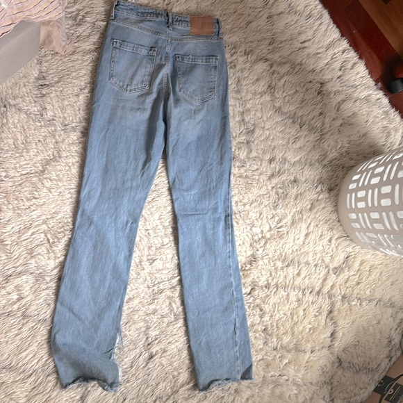 ZARA bootcut jeans These are in amazing condition with no stains/signs of wear - Picture 3 of 4